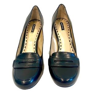 Alex Marie Black Leather 2” Kittens Heels with Penny Loafer Design Size 10 M